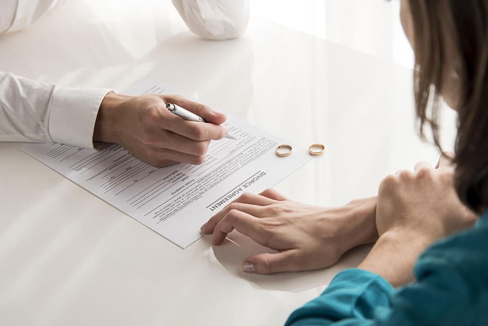 9 Important Tips When Moving On After Divorce 7 Seek professional support after and before divorcing