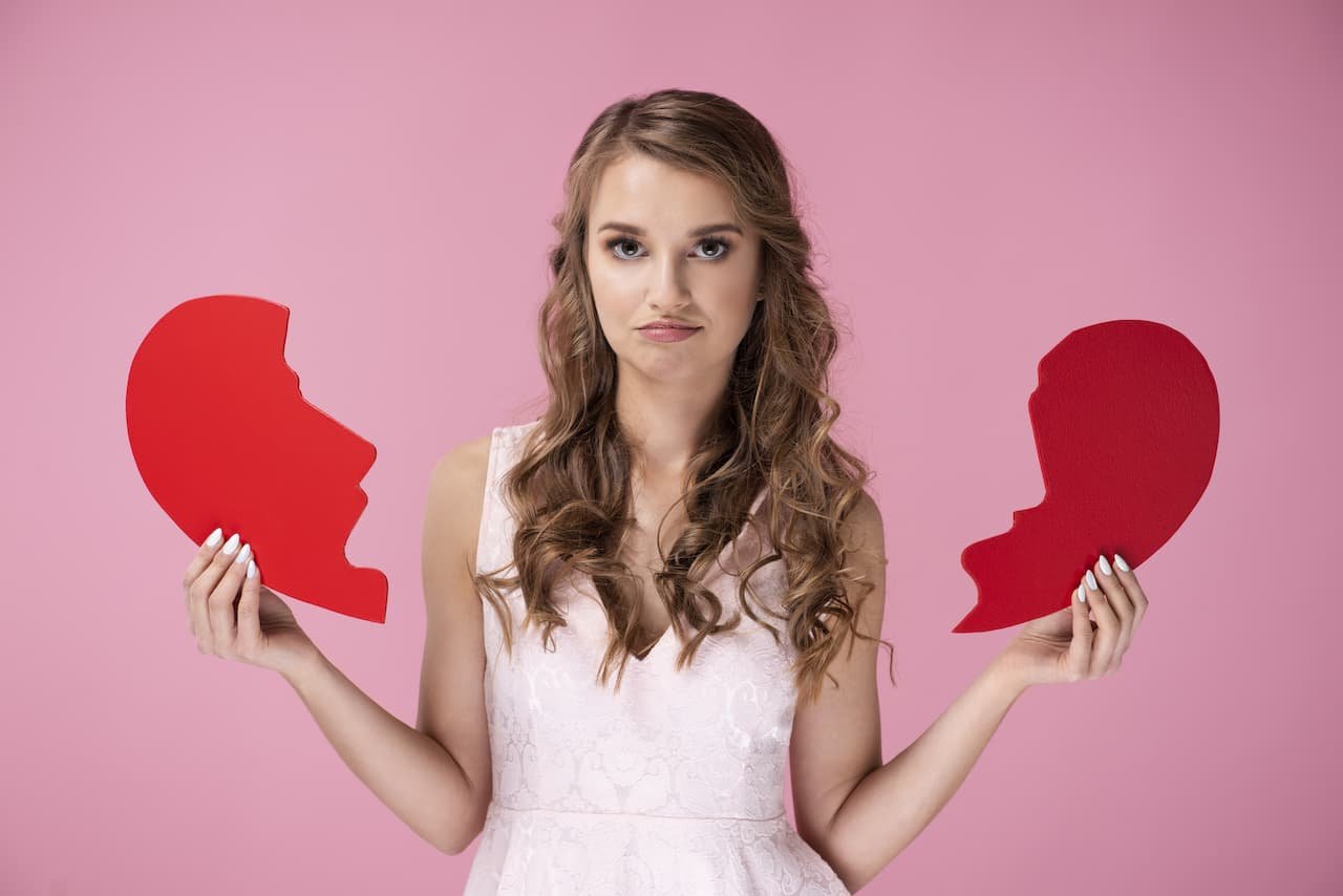5 Ways to move ahead and feel better after a Breakup - OnlineCounselling4U