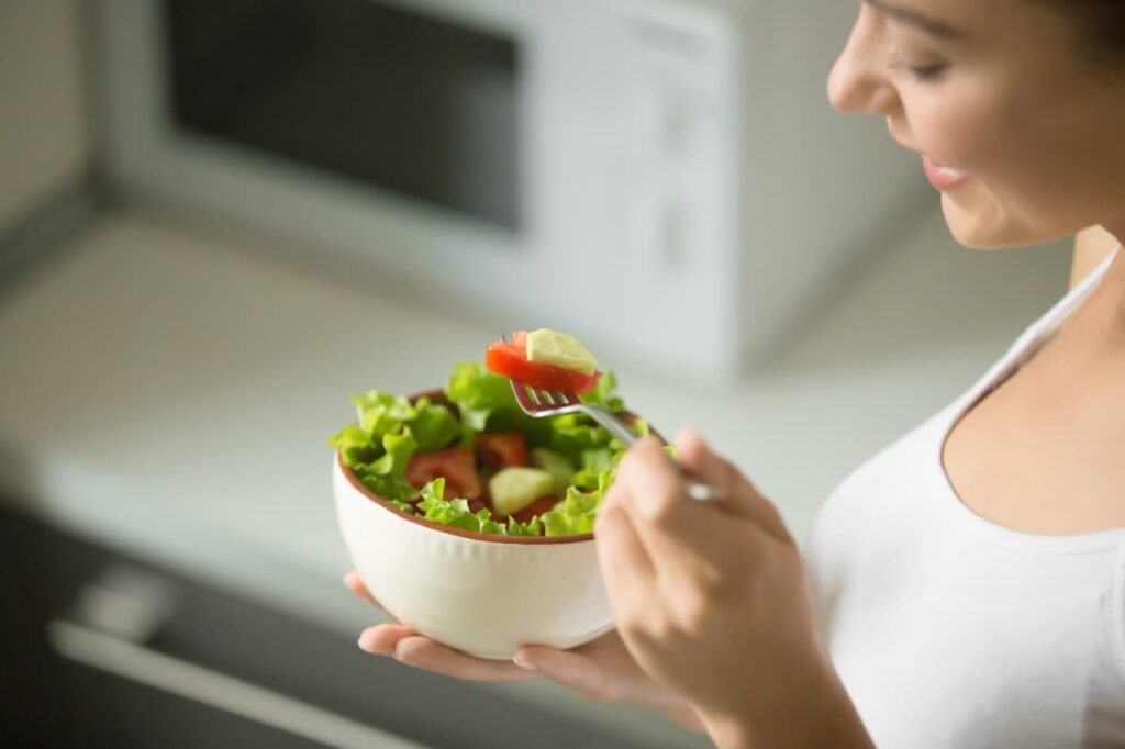 10 Ways to deal with Academic Stress 8 Eat healthy food to heal academic stress