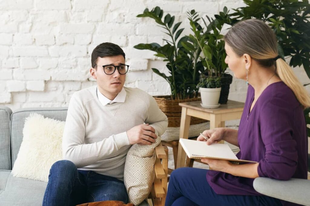 How a Pre-Marital Counsellor can help you?