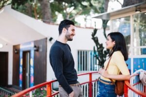 10 Things that attract a man to a woman