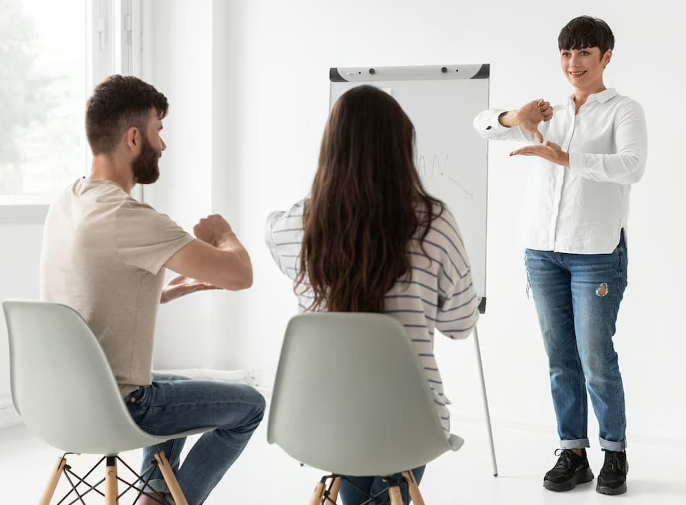 Learn various skills with the therapist