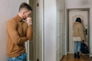 5 Signs That Indicate You're About to Get Dumped by Your Partner