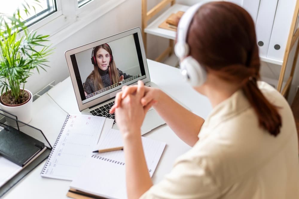 Video call relationship counselling