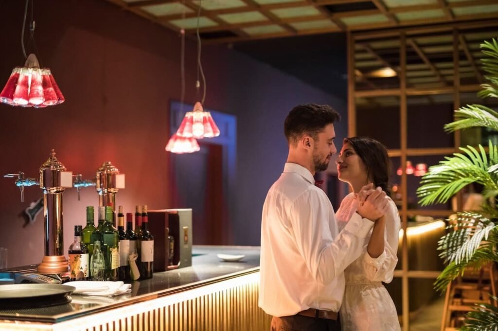 Gaslighting in Relationships: How to recognize and How to overcome it 7 Recognize the gaslighting in relationships